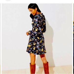 ✨💥⚡️ Loft Size 6 Women's Blue Yellow Floral Flounce Swing Dress Long Sleeve